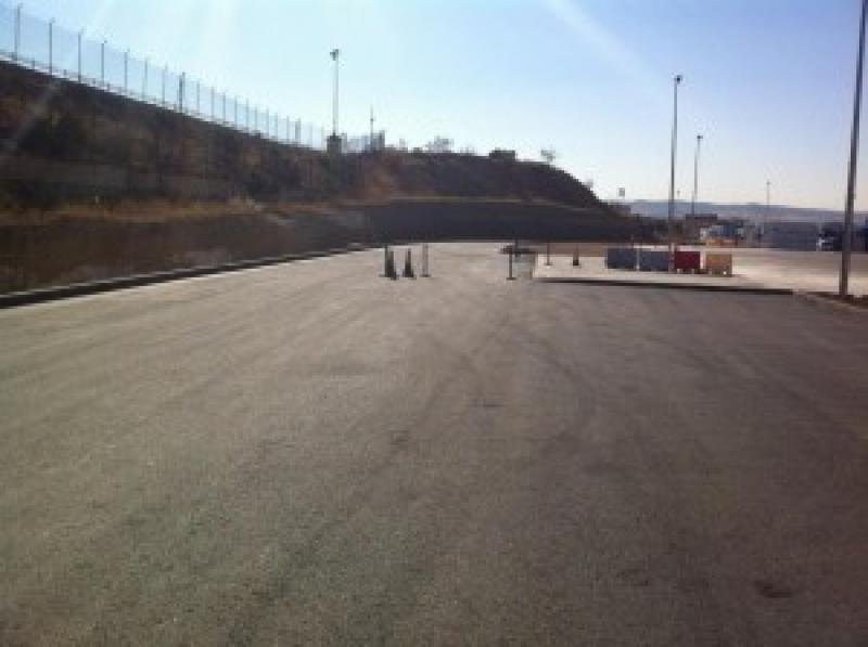 PROYECTO DE CONSTRUCCIÓN Y DIRECCIÓN DE OBRA DEL VIAL INTERNO-ANEXO AL PROYECTO DE CONSTRUCCIÓN ( INTERSECCIÓN EN LA CARRETERA M-206. P.K. 3+070 MARGEN IZQUIERDA. T.M. DE LOECHES)